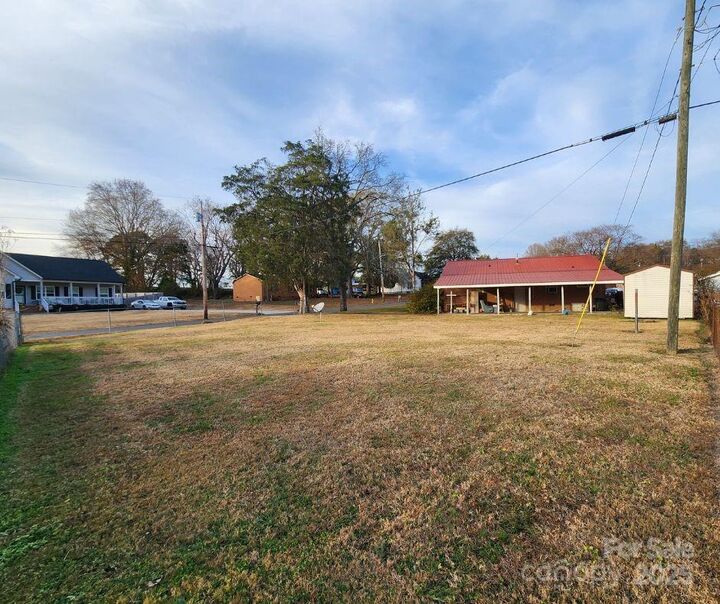 Property Photo:  100 Carolina Circle  NC 28092 