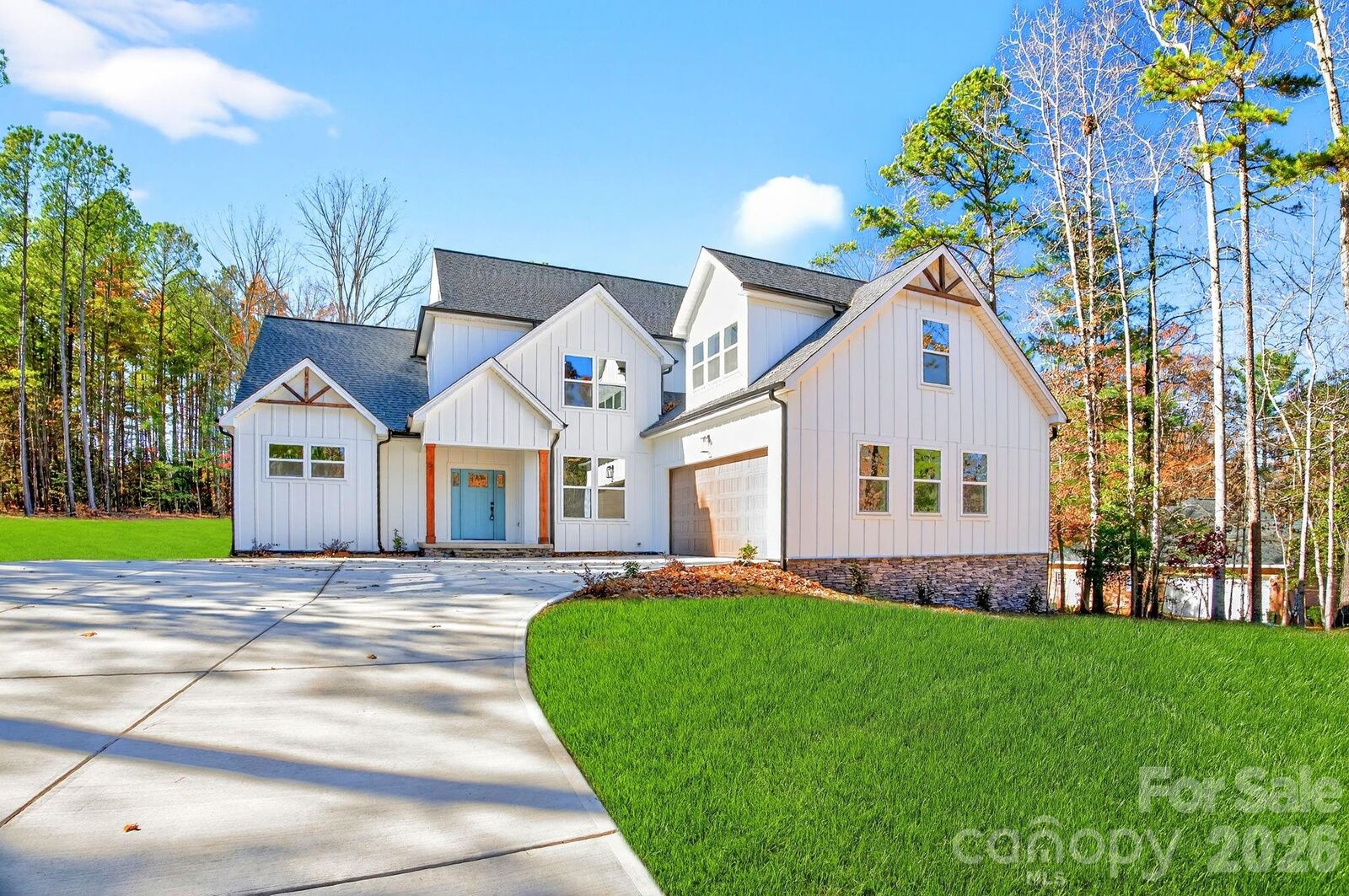 Property Photo:  51 Windsor Drive  NC 28681 