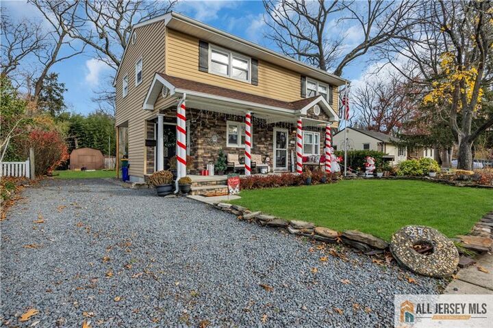 Property Photo:  271 Fernhead Avenue  NJ 08831 