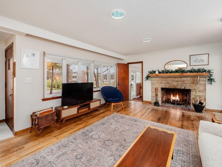 Property Photo:  3845 Shattuck Avenue  OH 43220 