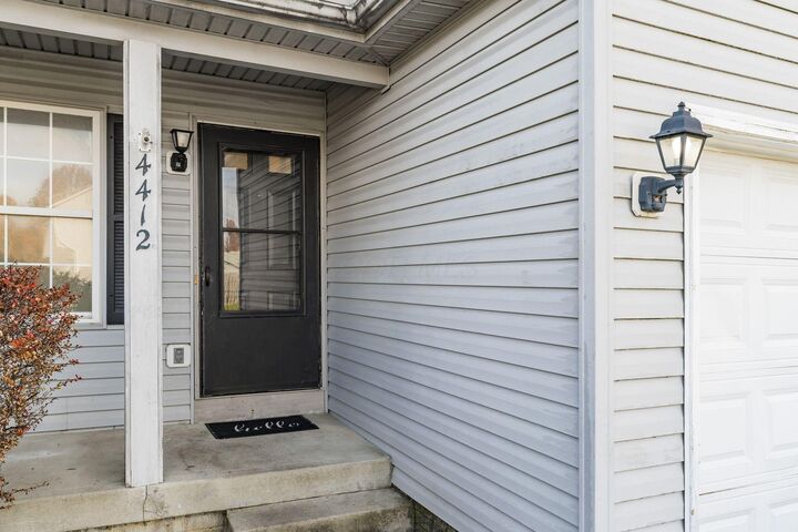 Property Photo:  4412 Catamaran Drive  OH 43207 