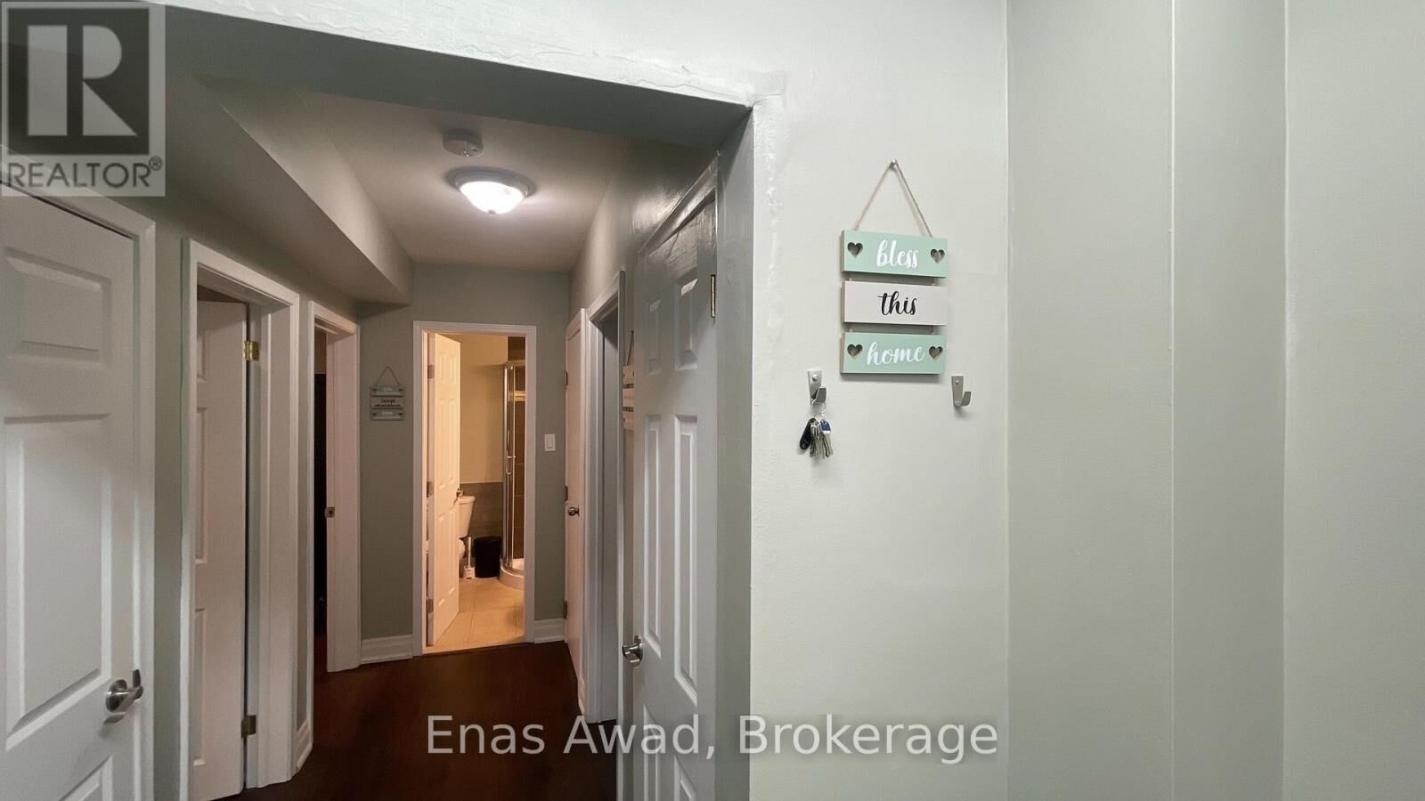 Property Photo:  65 Holcolm Road  ON M2N 2C8 