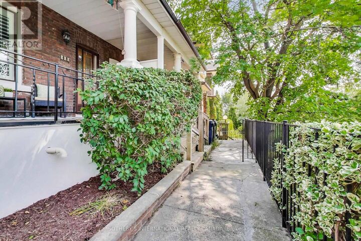 Property Photo:  159 Glenmount Park Road  ON M4E 2N3 