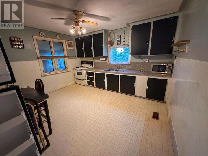 Property Photo:  4 Madsen Dr  ON P0V 2C0 