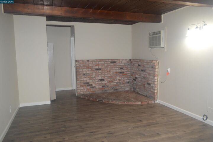 Property Photo:  92 Beach Dr  CA 94565 