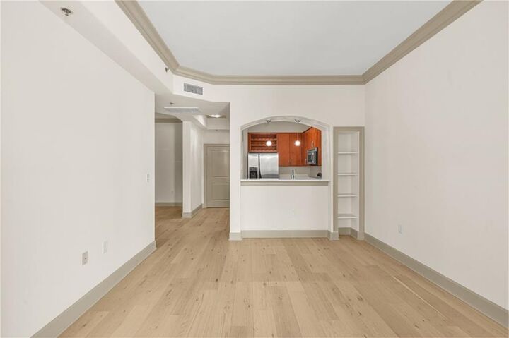 Property Photo:  3445 Stratford Road NE 305  GA 30326 