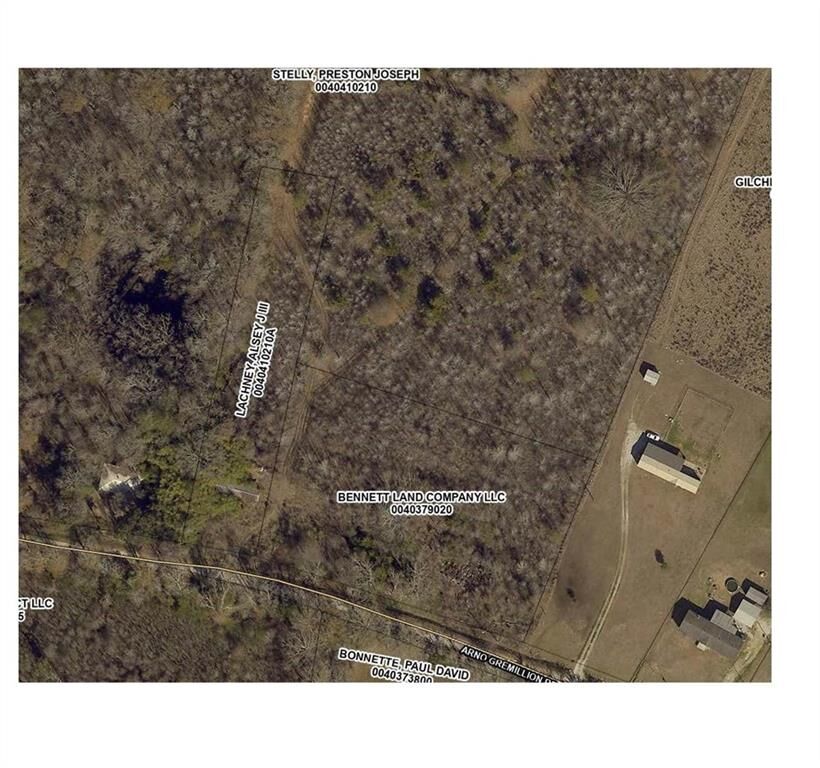 Property Photo:  558 Arno Gremillion Road  LA 71350 