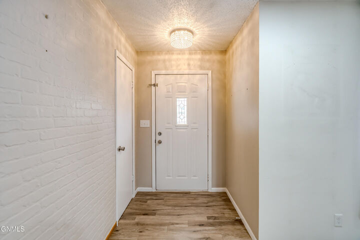 Property Photo:  1218 22nd Street  ND 58501 