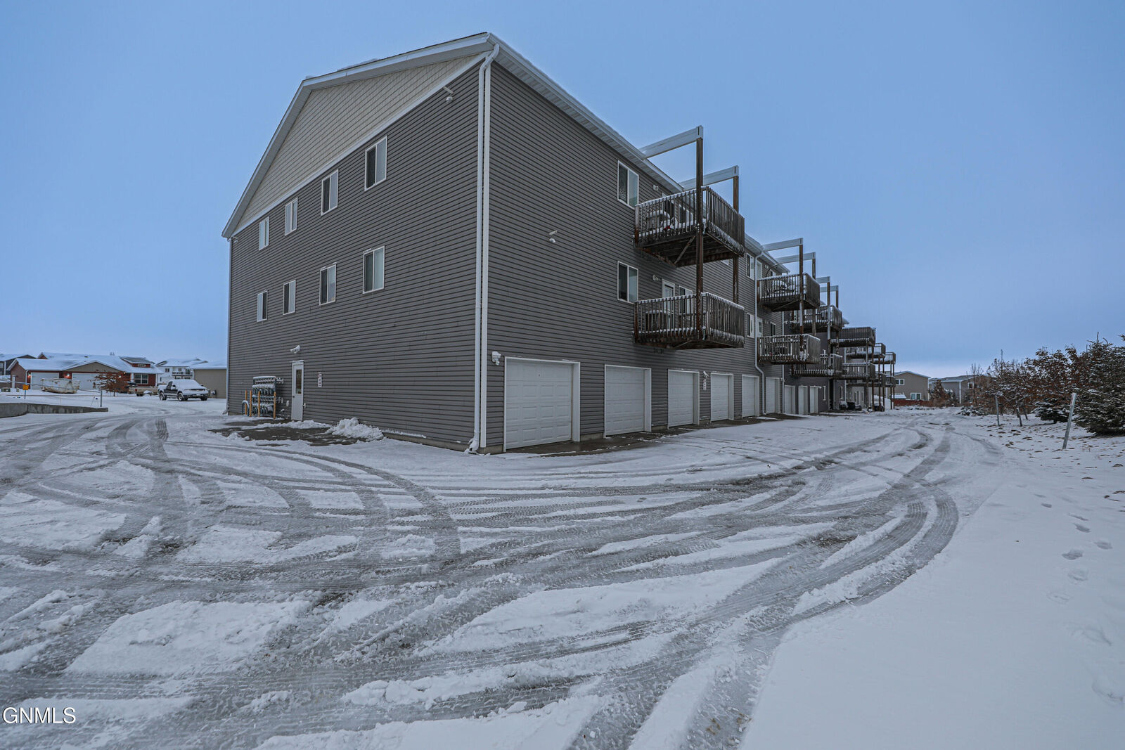 Property Photo:  829 Canada Avenue 10  ND 58503 