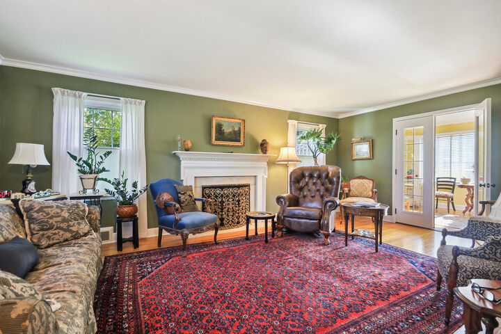 Property Photo:  1 Park Circle  MO 65265 