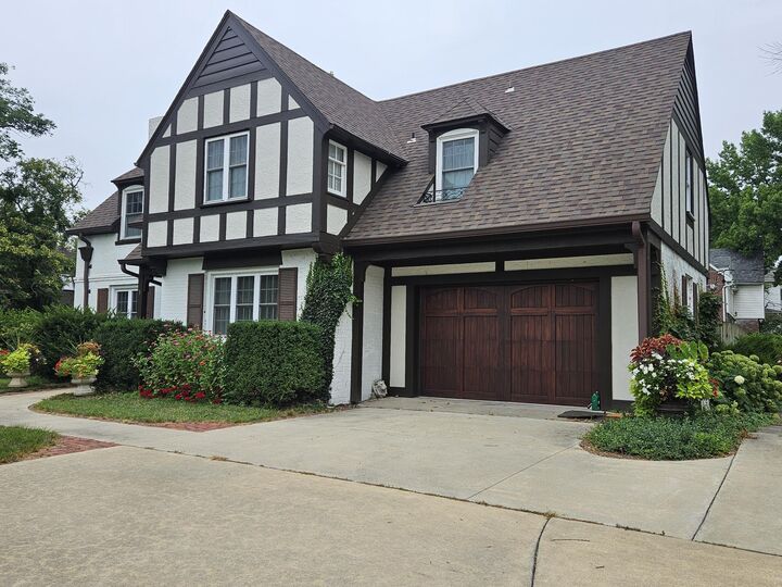 Property Photo:  1 Park Circle  MO 65265 