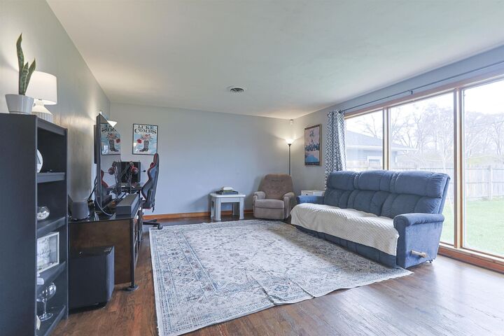 Property Photo:  617 S Byrkit Street  IN 46544-3007 