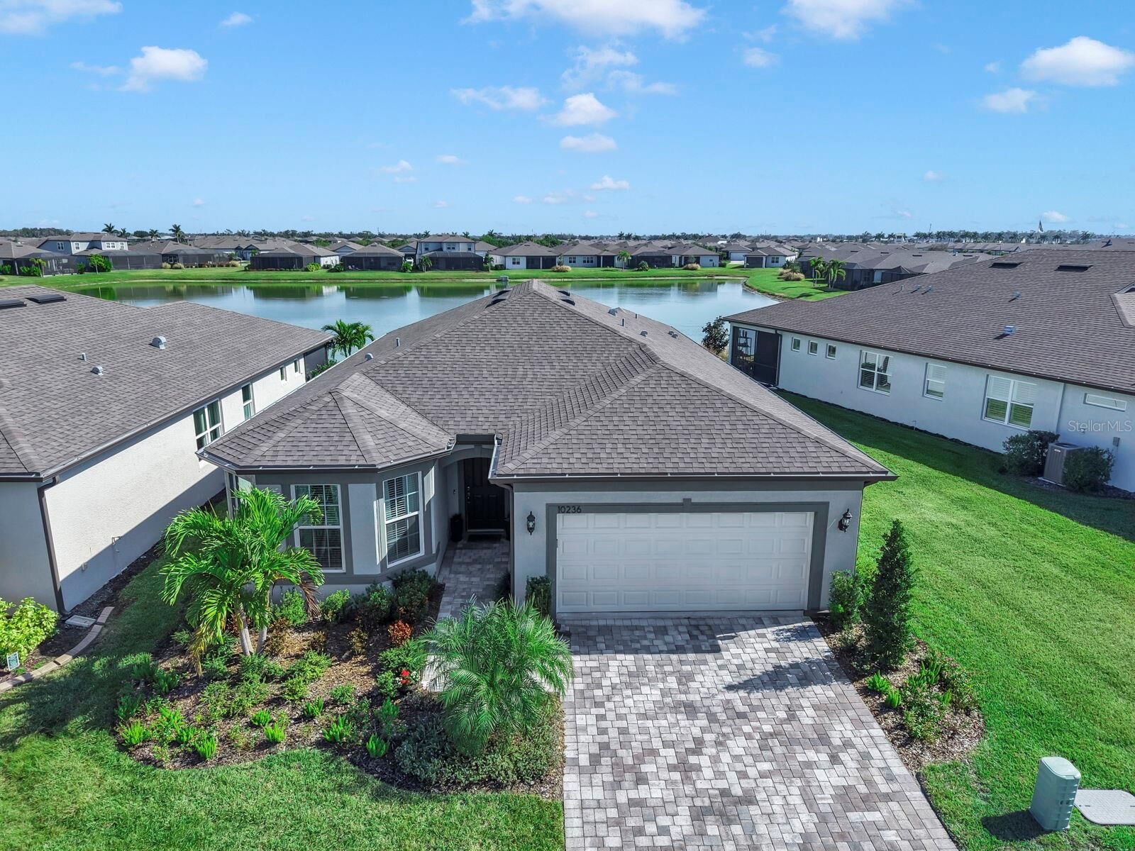 Property Photo: 10236 Coastal Shores Drive FL 34219