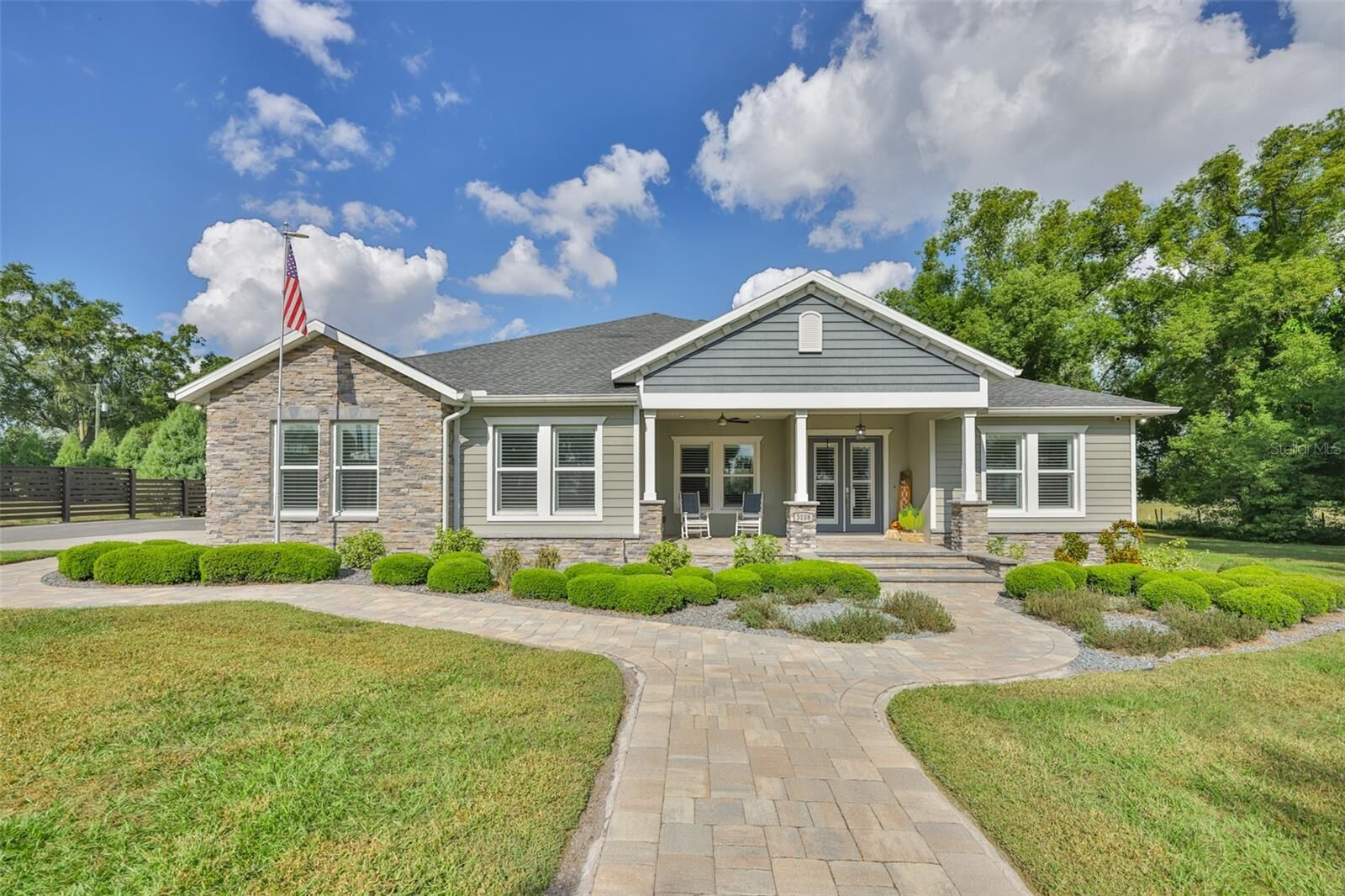 Property Photo: 3108 Midway Road FL 33565