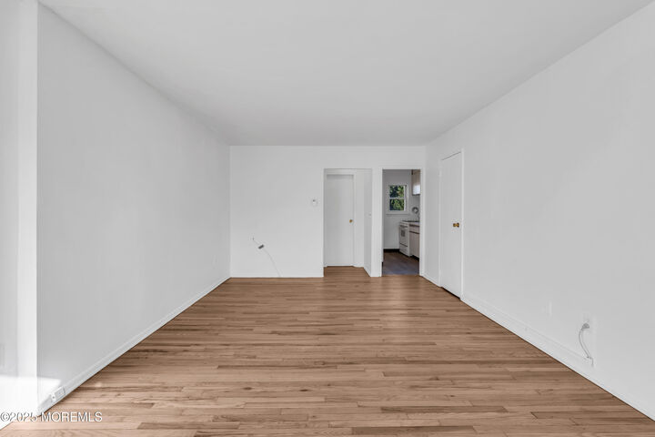 Property Photo:  49 Laurel Place  NJ 07724 