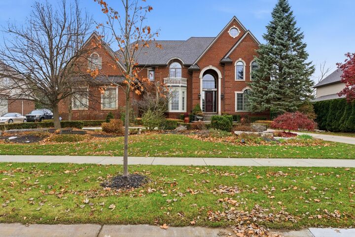 5520 Whitehall Boulevard  Rochester MI 48306 photo