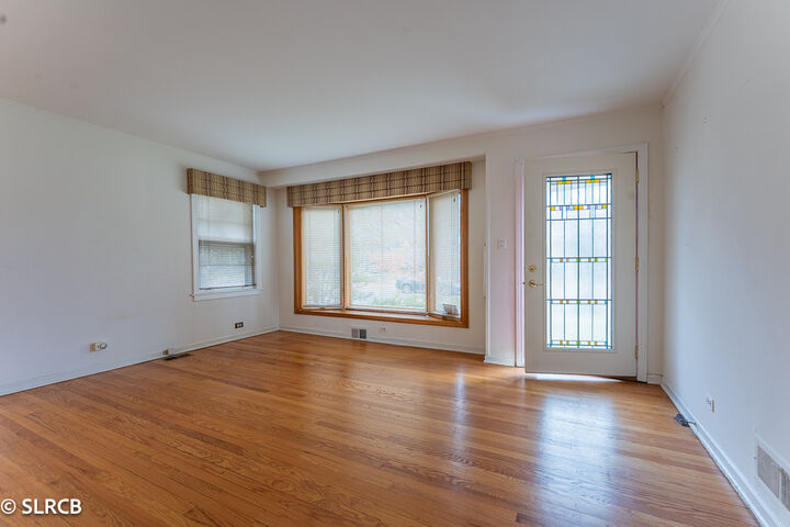 Property Photo:  266 Columbia Avenue  IL 60016 