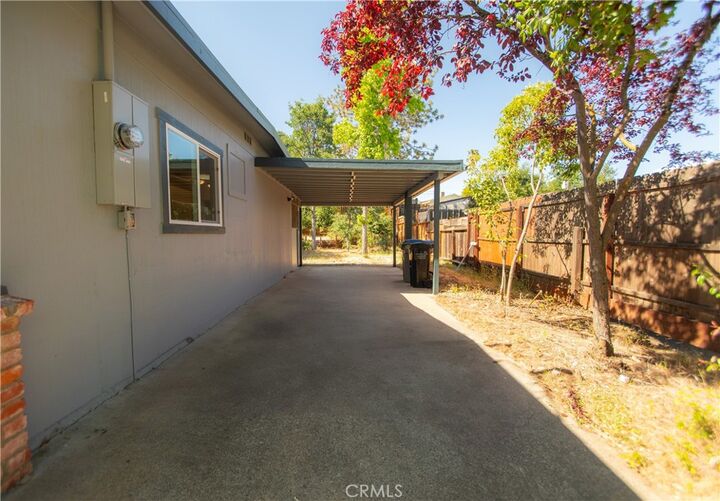 Property Photo:  940 Sixth Street  CA 95453 
