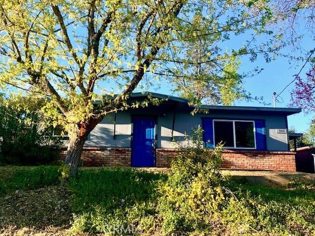 Property Photo:  940 Sixth Street  CA 95453 