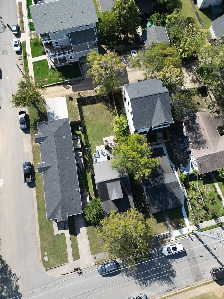 Property Photo: 1103 Summit Ave TN 37203