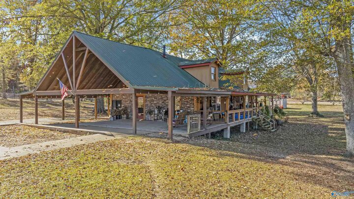 Property Photo:  330 La Rue Finis  AL 35983 