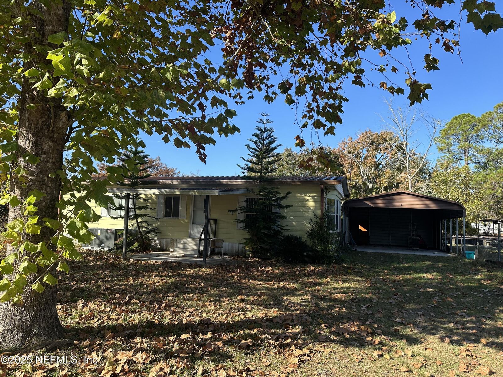 Property Photo:  125 Waterside Avenue  FL 32189 