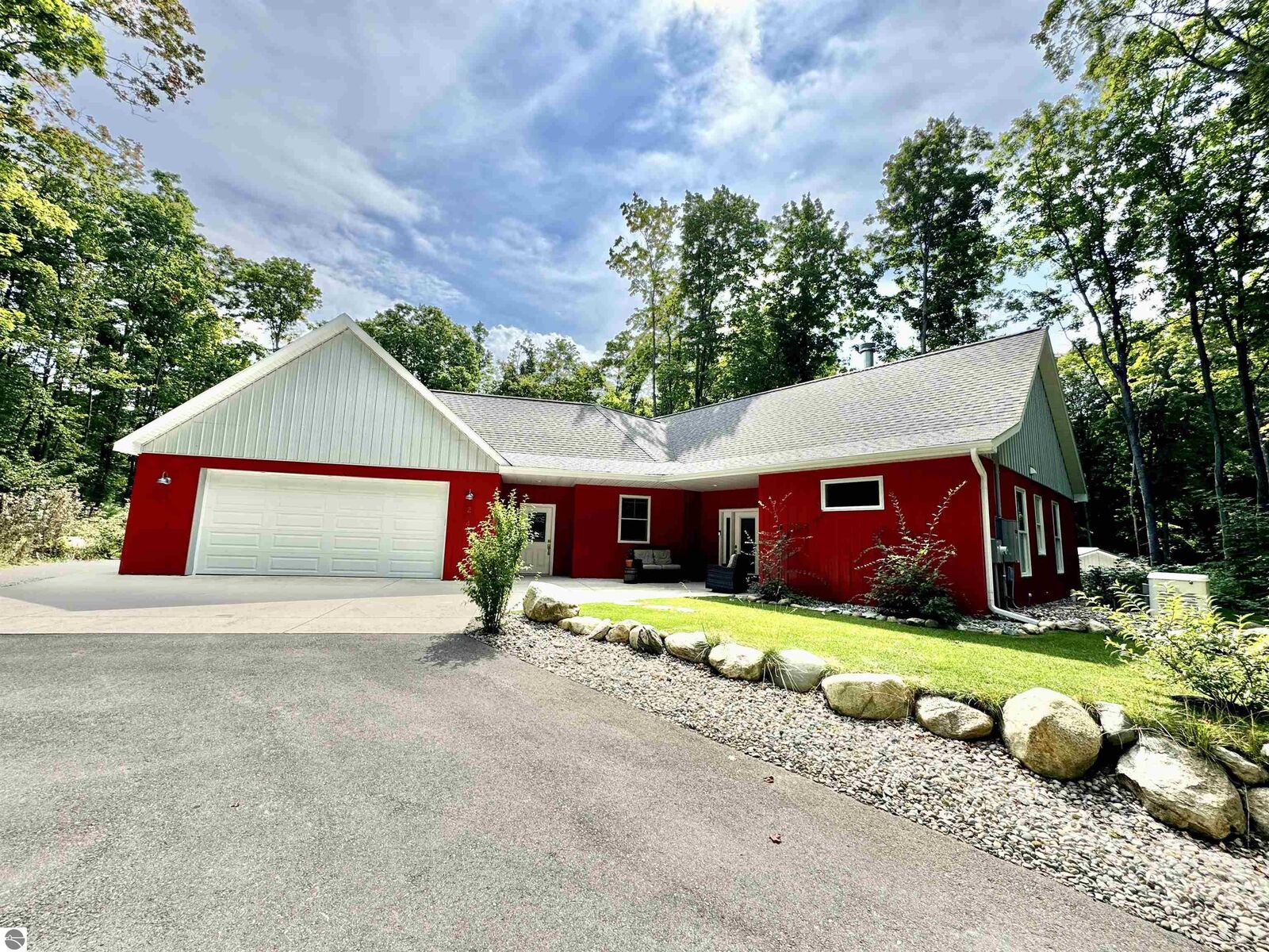 Property Photo: 2144 N Jacobson Road MI 49682
