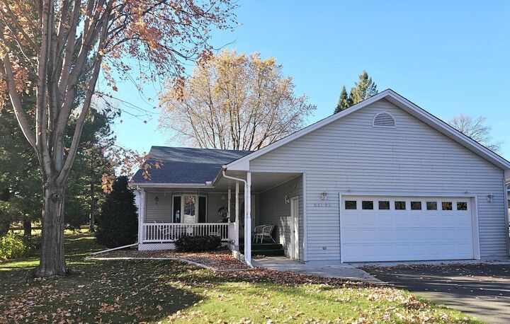 Property Photo:  21808 Sugar Lane  MN 55374 