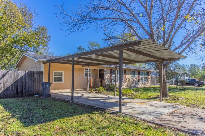 Property Photo:  2618 S 24th Street  TX 76706 