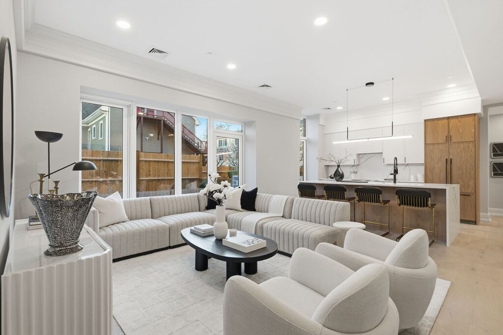 Property Photo:  61 Hall Street 2  MA 02453 