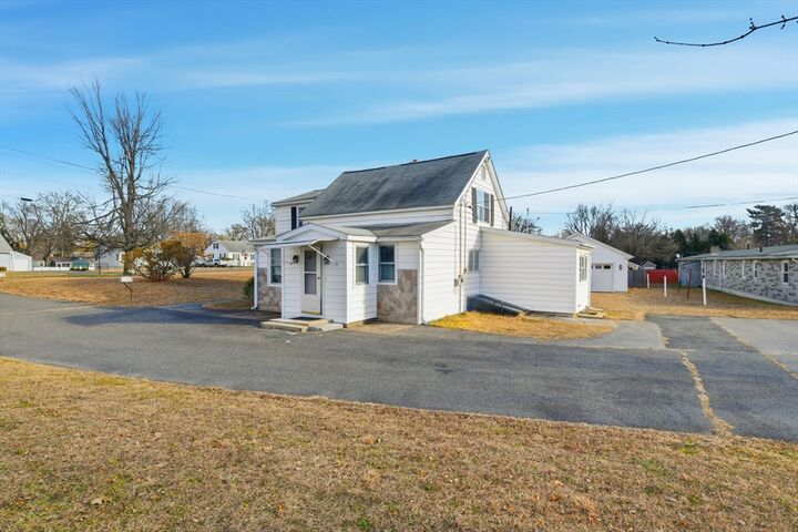 Property Photo:  1601 Westover Rd  MA 01020 