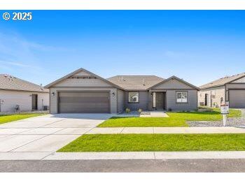 Property Photo:  117 Tiber St  OR 97818 