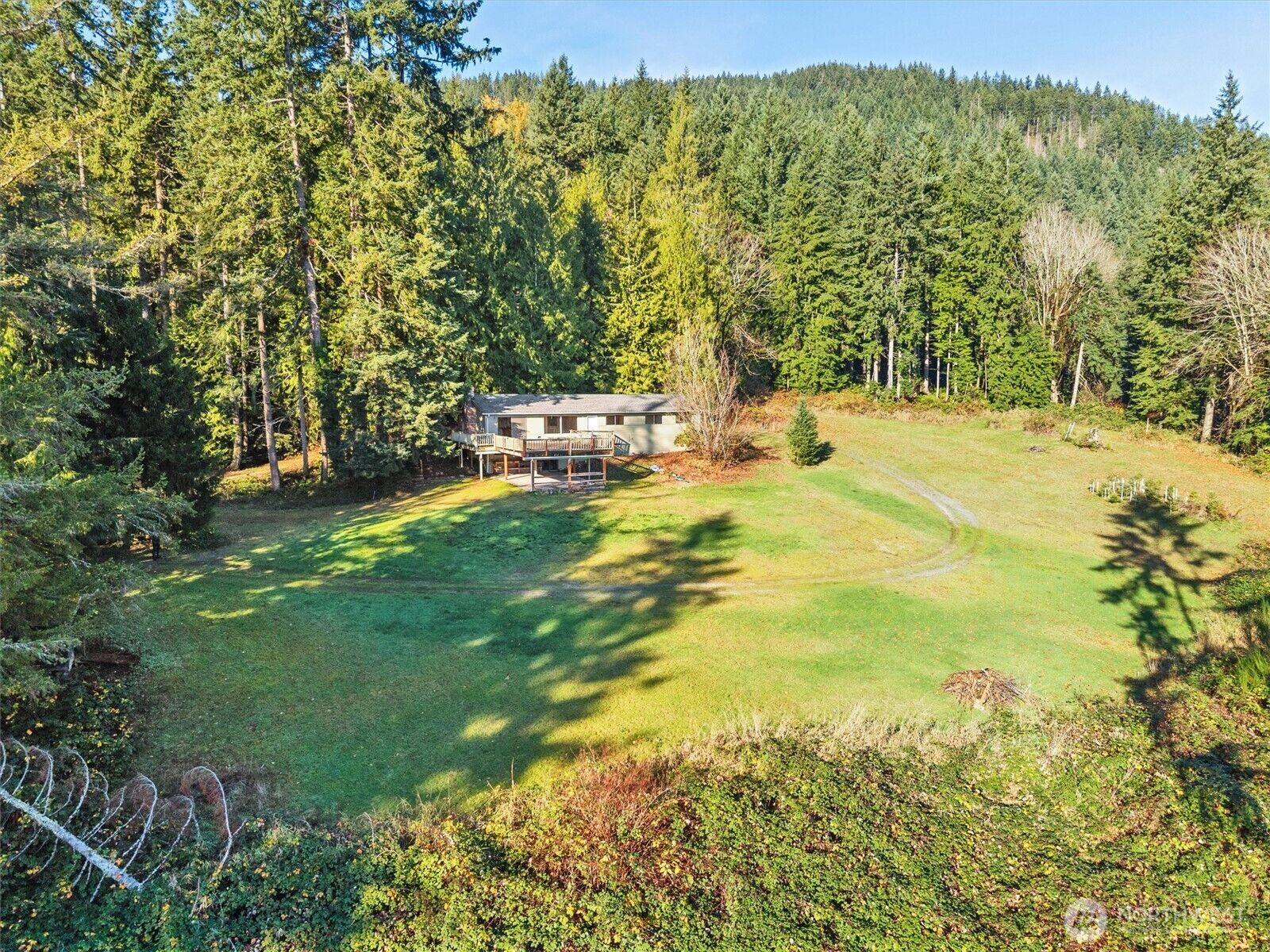 Property Photo:  12901  230th Avenue SE  WA 98027 