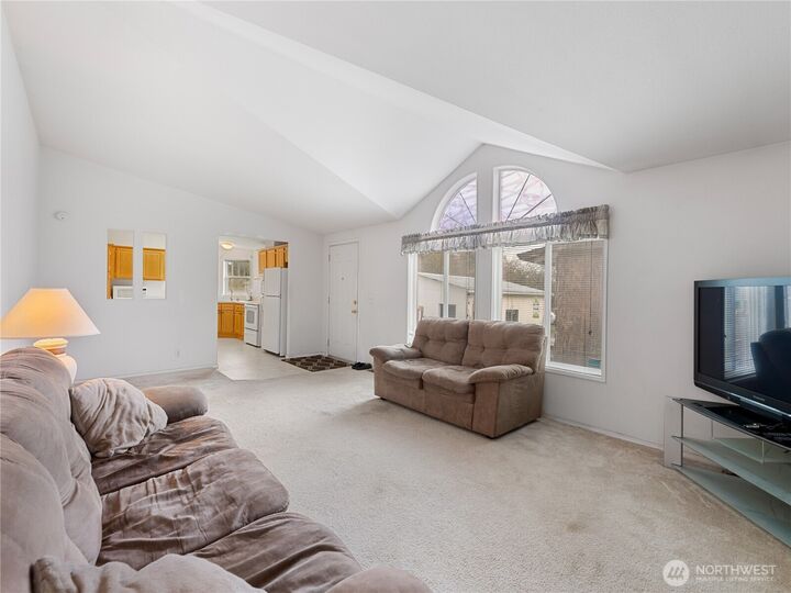 Property Photo:  1622  Stephen Street  WA 98277 