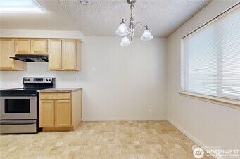 Property Photo:  1928  J Street 205  WA 99362 