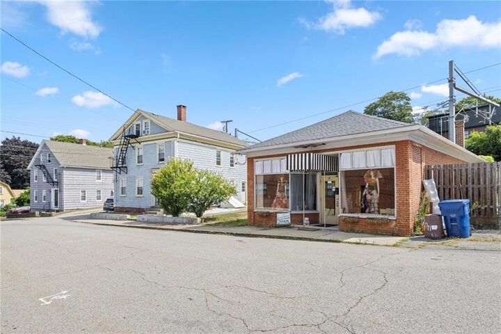 Property Photo:  134 Duke Street  RI 02818 