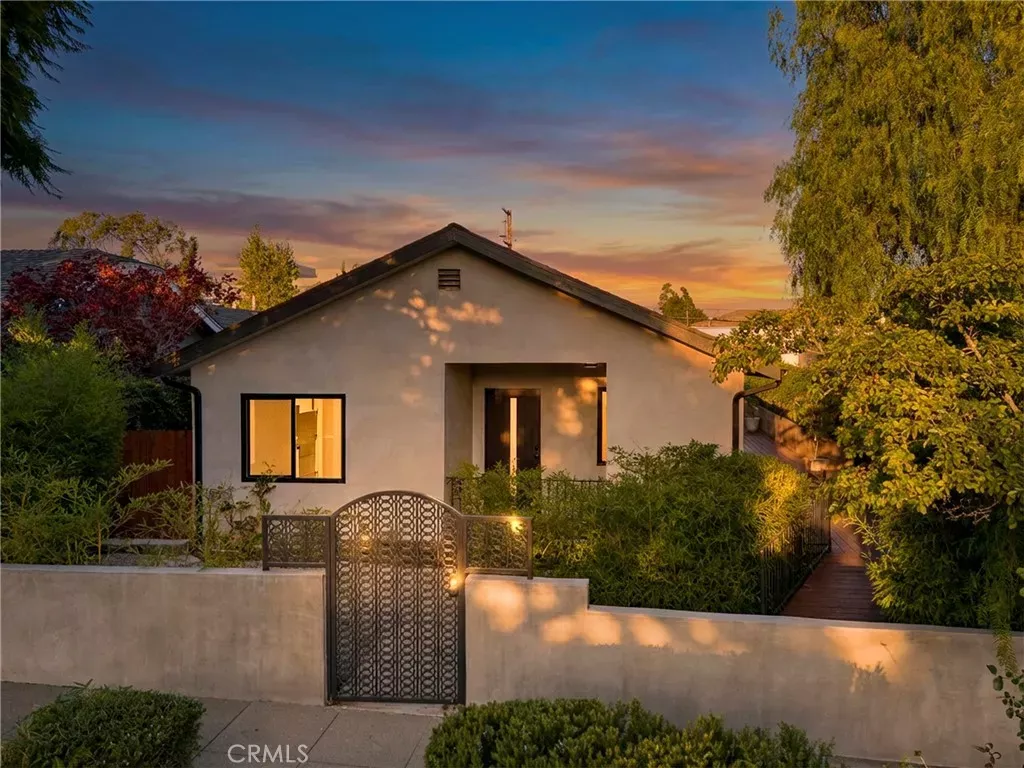 Property Photo:  1247 25th Street  CA 90404 