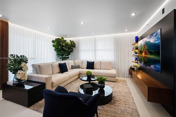 Property Photo: 650 West Ave 1002 FL 33139