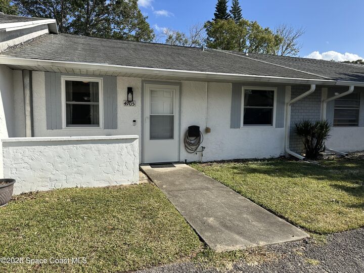 Property Photo: 4705 Marengo Lane FL 32780