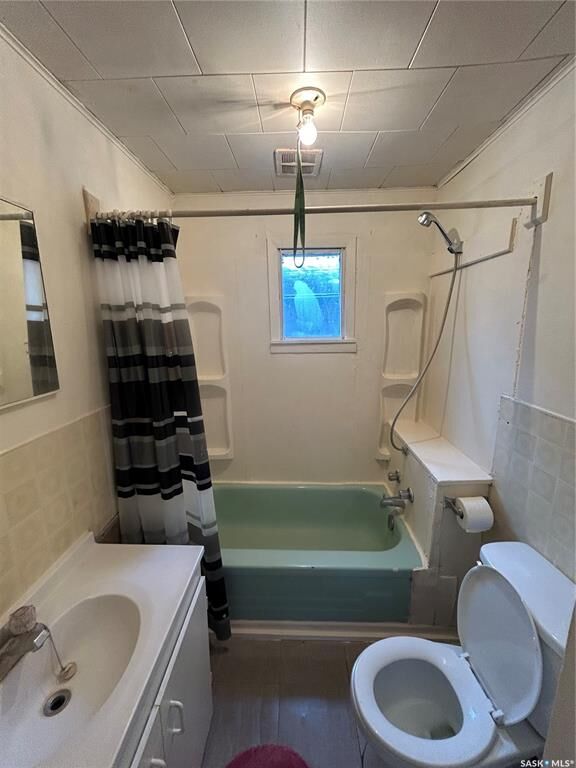 Property Photo: 105 1st Avenue W SK S0J 2A0