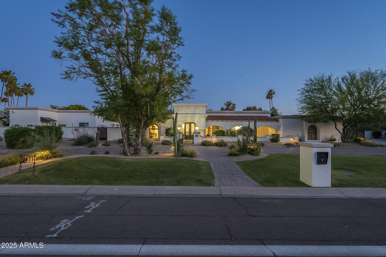 Property Photo:  7471 E Northern Avenue  AZ 85258 