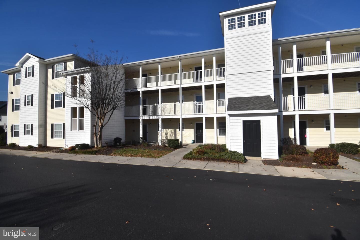 Property Photo:  5202 Caitlins Way  DE 19966 