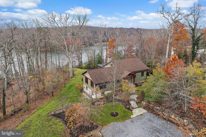 397 Forelands Road  Annapolis MD 21401 photo