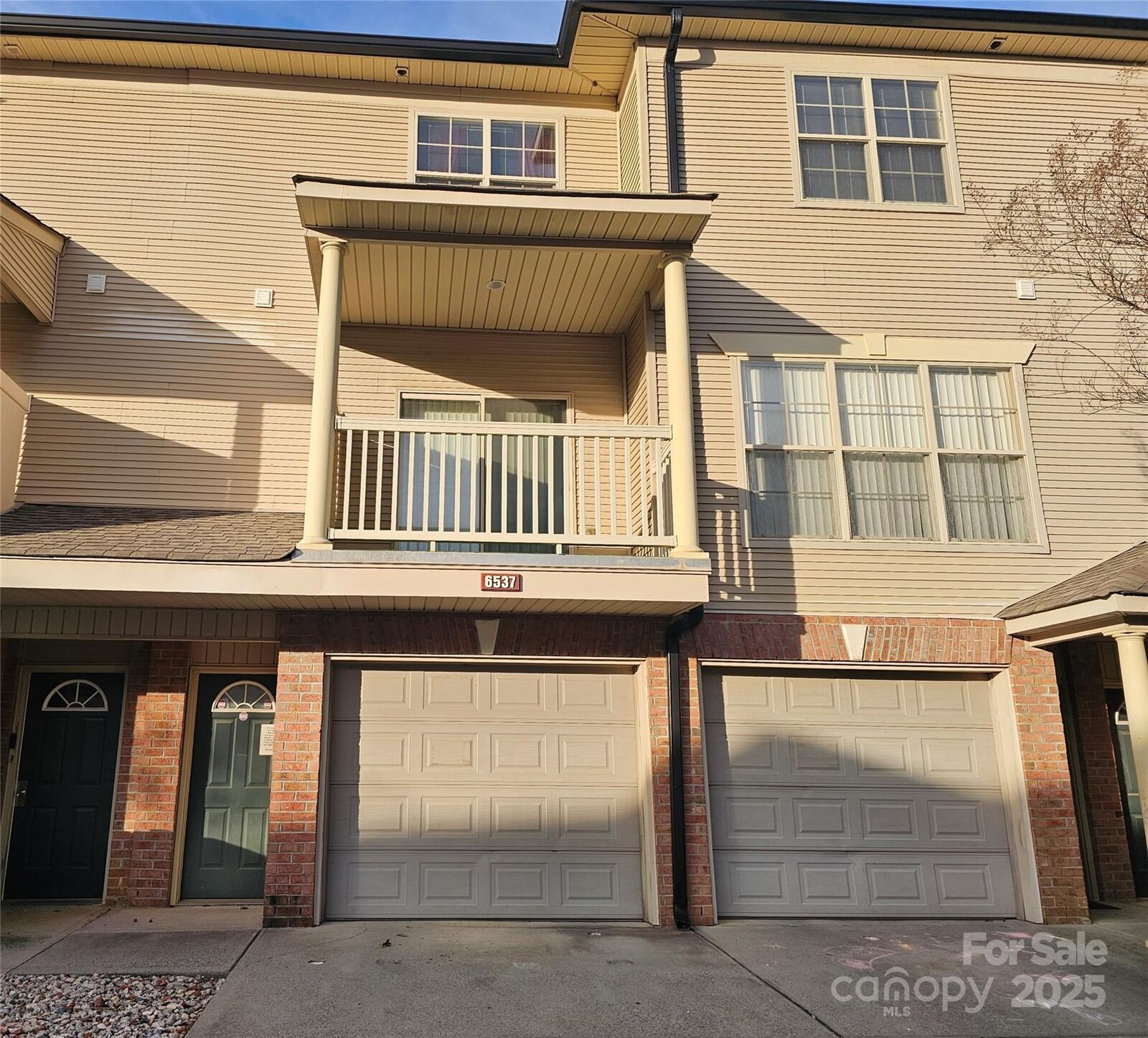 Property Photo:  6537 Quarterbridge Lane  NC 28262 