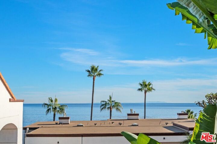 Property Photo:  26664 Seagull Way  CA 90265 