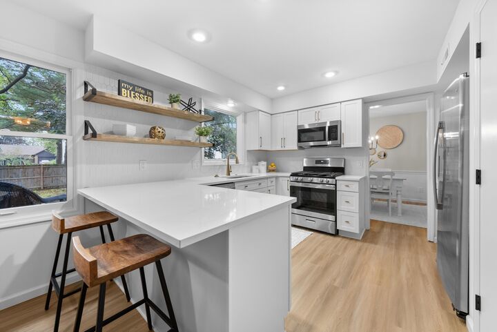 Property Photo: 858 Knebworth Court OH 43081