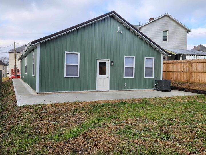 Property Photo:  20 Bolen Avenue  OH 43055 