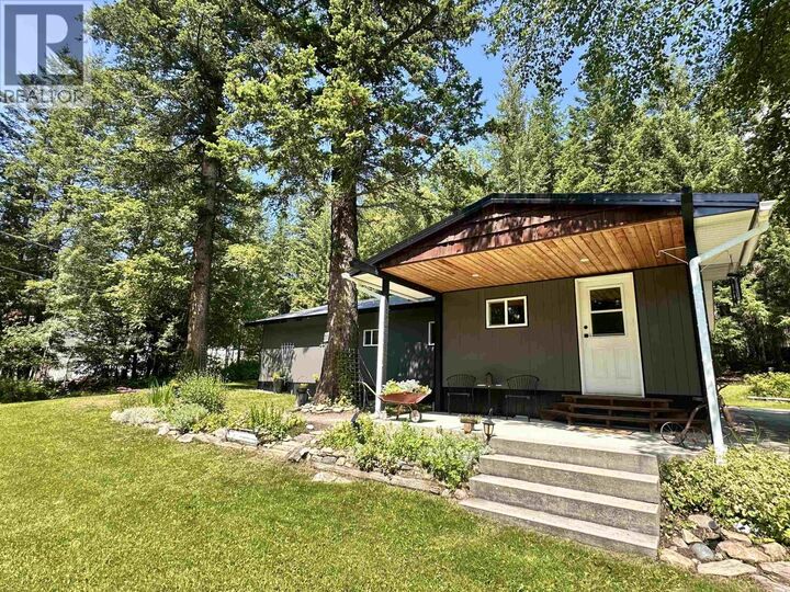 Property Photo: 310 Mountain View Road BC V0J 2E0