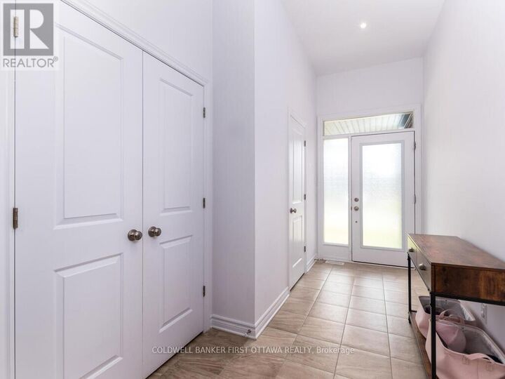 Property Photo:  736 Twist Way  ON K2S 1E7 