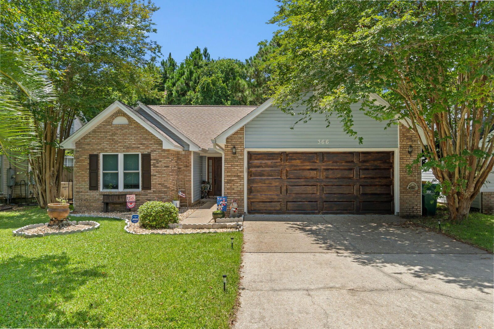 Property Photo:  366 Brookwood Boulevard  FL 32569 